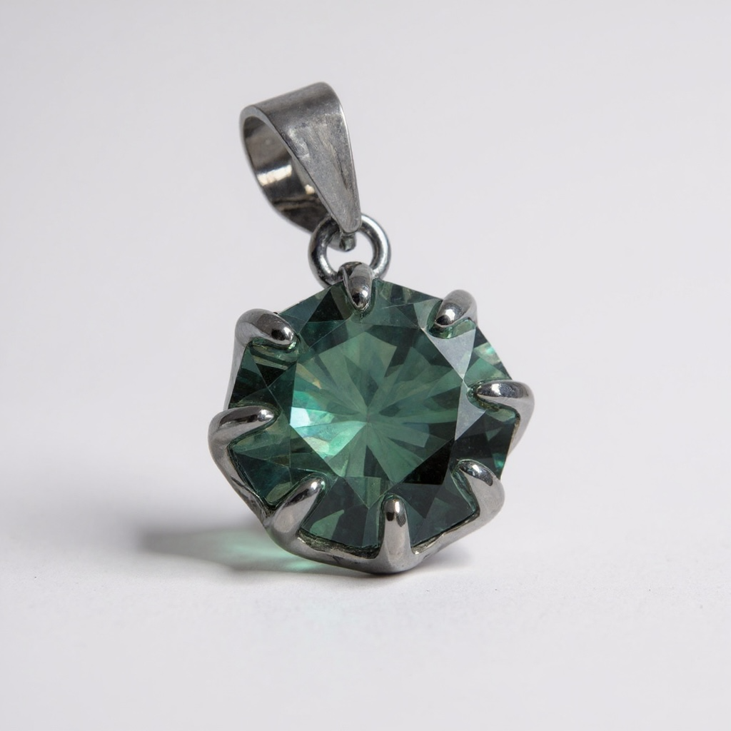 Evergreen Radiance Moissanite Pendant – Sterling Silver (2 ct / 8 mm)