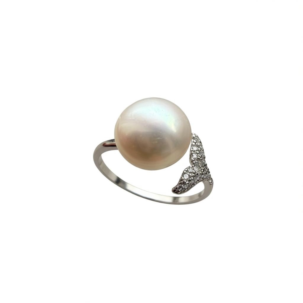 Freshwater Pearl Whale Tail Ring – Adjustable Sterling Silver