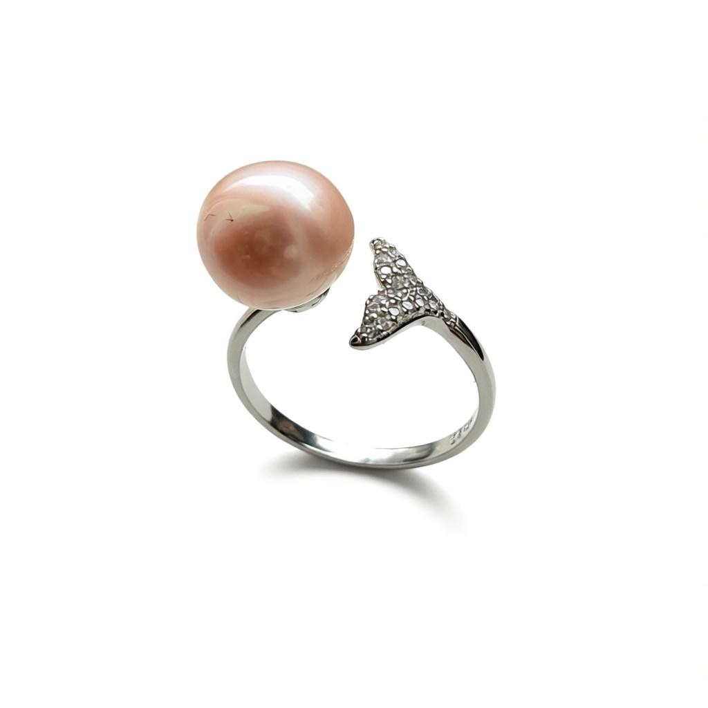 Pink Freshwater Pearl Whale Tail Ring – Adjustable Sterling Silver (9 mm Pearl)
