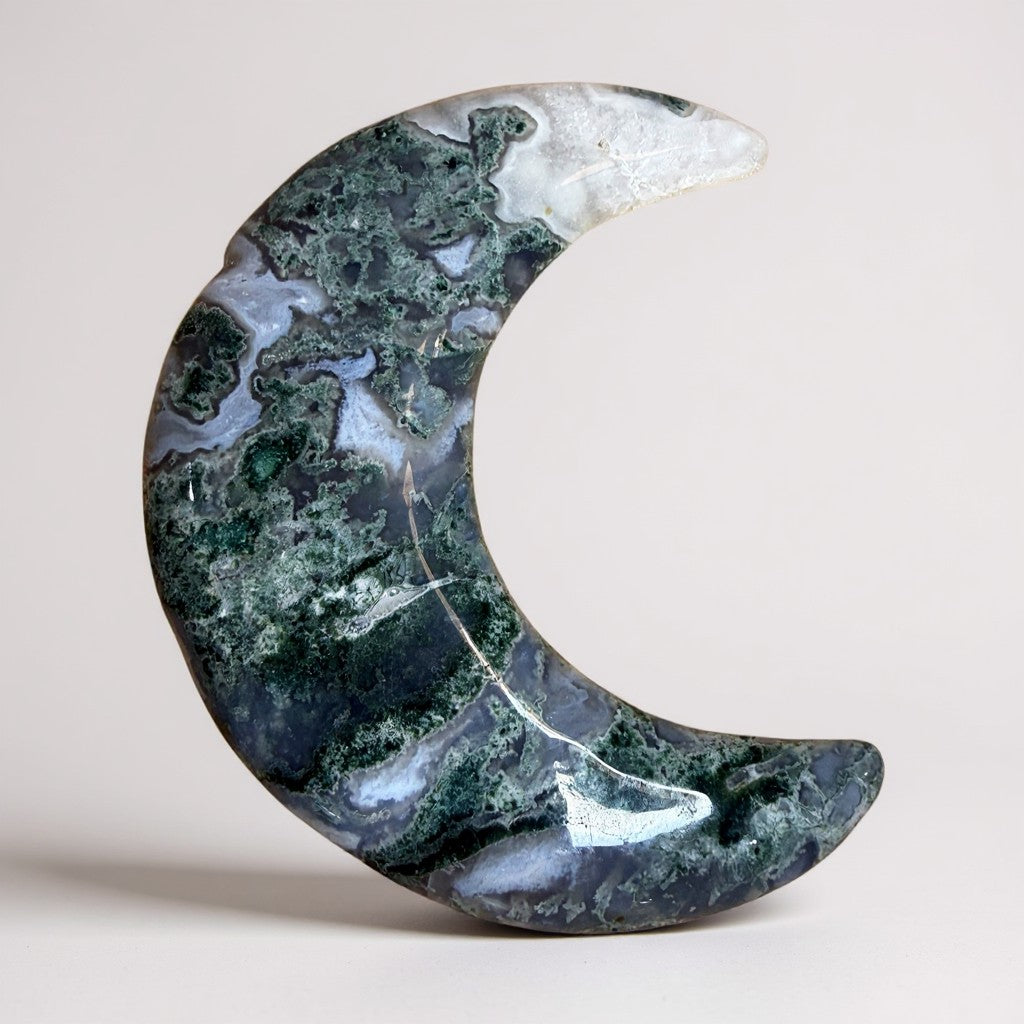 Moss Agate Crescent Moon on Gold Stand – 12.5 x 11 cm (22 cm with Stand) C21